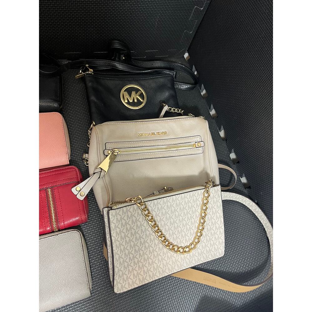 Michael‎ Kors Lot Bundle of 7 Wallets and Purses Bags Leather Designer Clutch - Picture 3 of 6